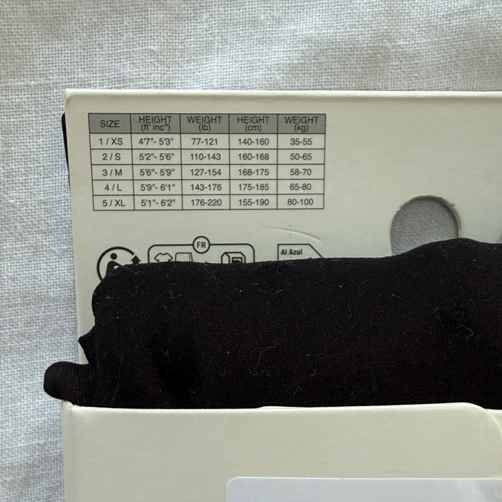 NWT Calzedonia Black Thermal Sheer Look Tights - Picture 3 of 6